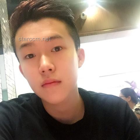 **王楚钦的爆冲：乒乓球界的震撼瞬间解析**